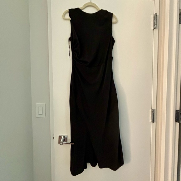 Black midi shell dress in matte satin - Picture 4 of 5